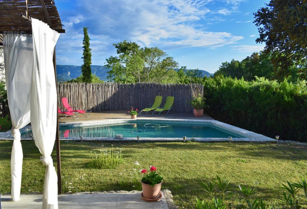 Saba Hotel Cabrieres-d'Avignon ภายนอก รูปภาพ