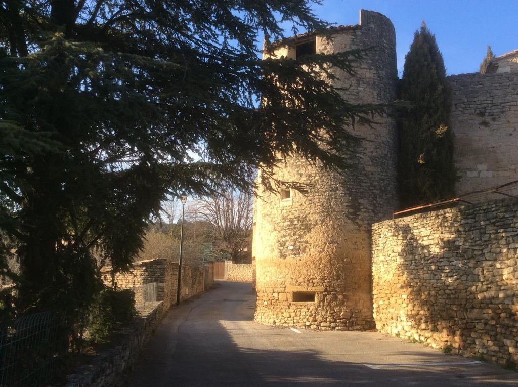 Saba Hotel Cabrieres-d'Avignon ภายนอก รูปภาพ